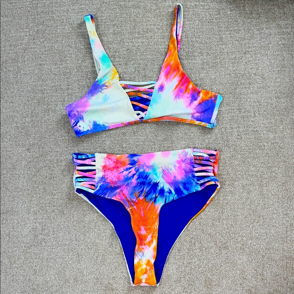 Tini bikini tie dye swimsuit set medium